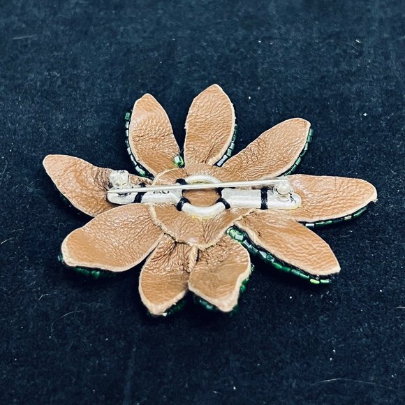 Kenneth Cole Green Ombre Seed Bead Flower Brooch With Leather Back - Picture 3 of 4